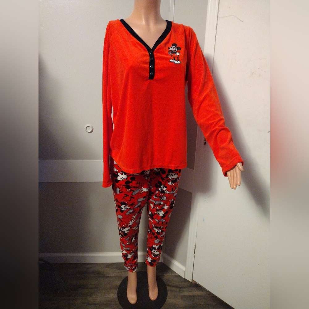 Disney Mickey Mouse 2 piece pajama set size L 12-14